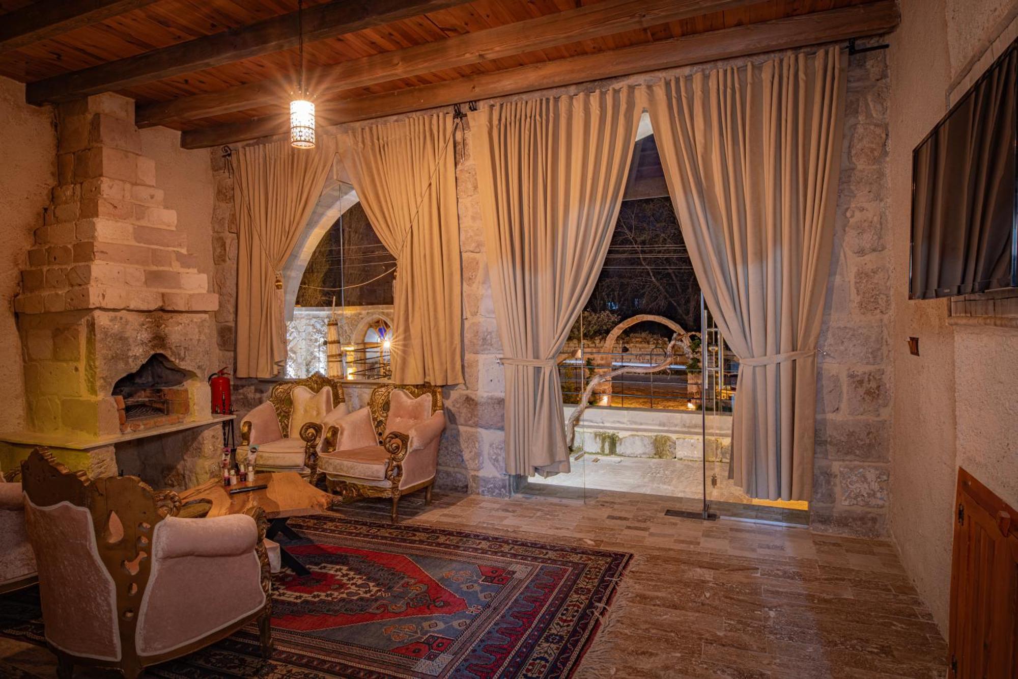 Sur Cave Hotel Ürgüp Extérieur photo